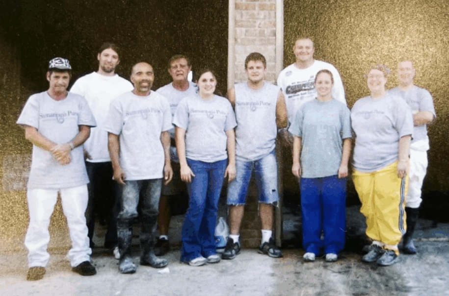 Hurricane Katrina, New Orleans survivor, Amy Sins, volunteers